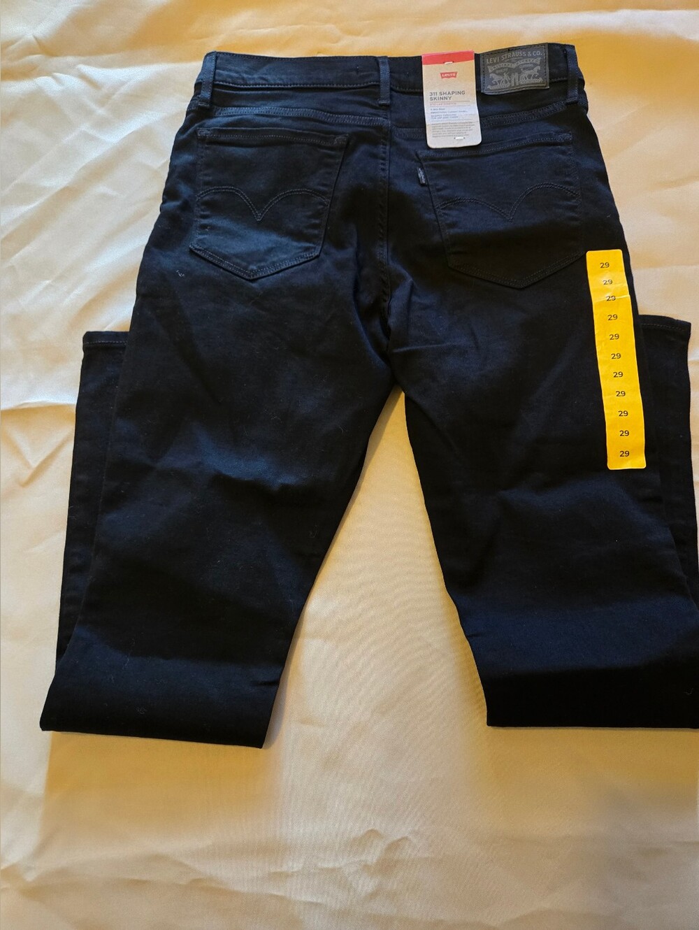 Levis Womens 311 Shaping Skinny Jeans Black Mid Rise Stellar Stretch 29x30 NEW